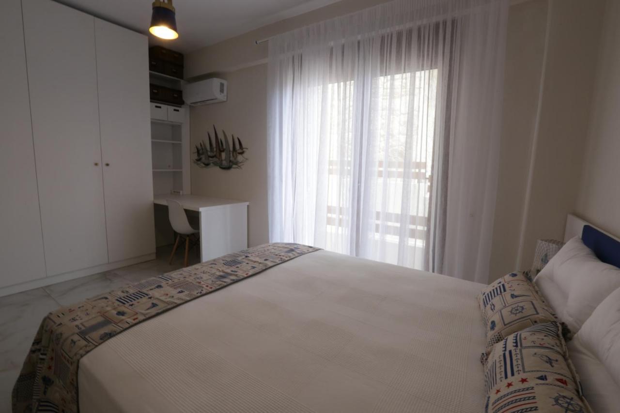 Elena'S House By The Sea Villa Nikiti  Exterior photo