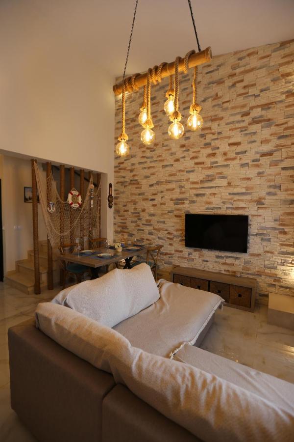 Elena'S House By The Sea Villa Nikiti  Exterior photo